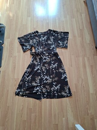 Vestido Kimono Estampado; vestido cruzado