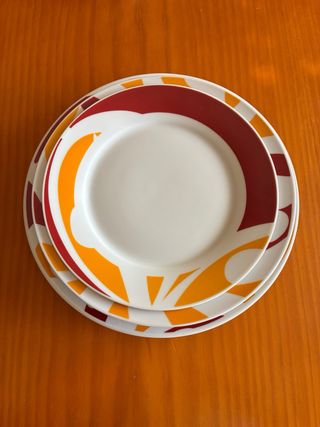 Vajilla Porcelana fina 4 Servicios.