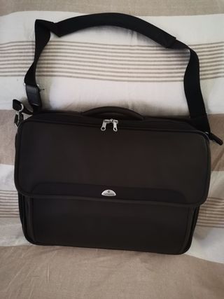 Ordenador HP 17 Plata