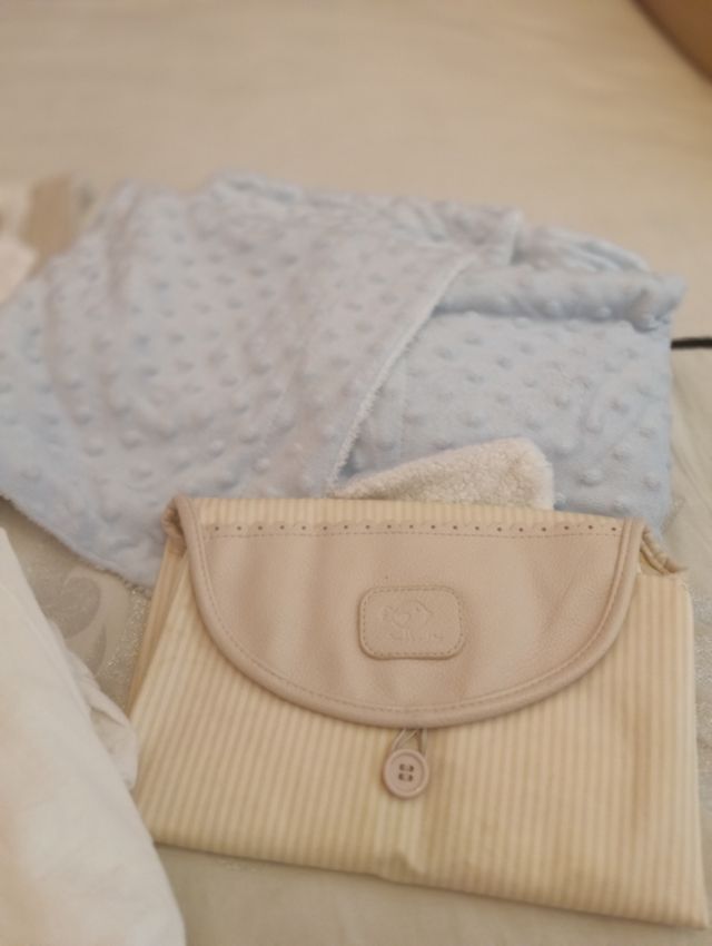 Lote 2 mantas y cambiador bebé