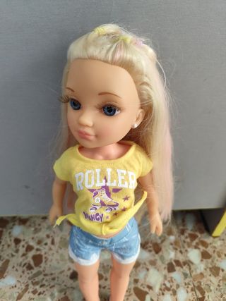 Muñeca Nancy Roller