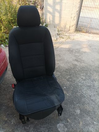 Asientos Mercedes Benz en buen estado