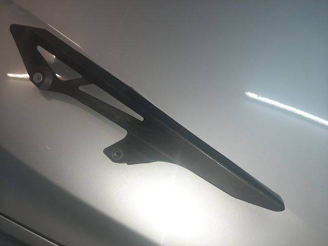 Cubrecadena Suzuki SV650