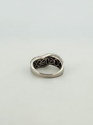 Sortija oro blanco con diamantes talla baguette