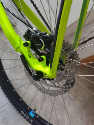 Bicicleta Cube Aim Kiwi/Blue