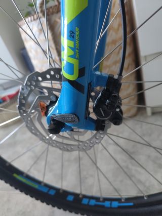 Bicicleta Cube Aim Kiwi/Blue