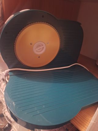 Cortadora de fiambre eléctrica