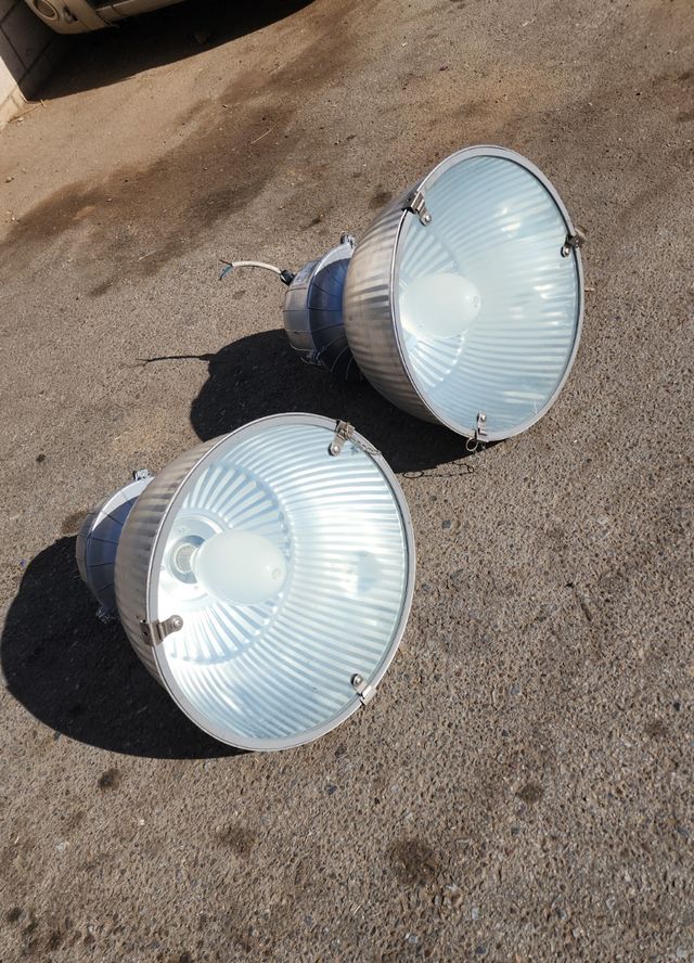 2 Focos Luz Campana Industrial Taller Almacén