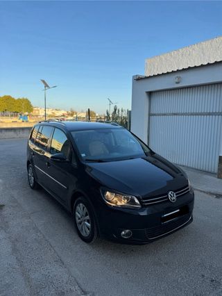Volkswagen Touran 2011