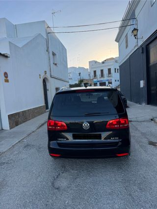 Volkswagen Touran 2011