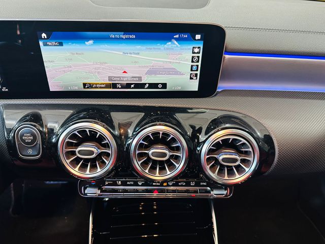 Mercedes-Benz AMG A45 S 4Matic 421cv