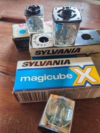 Sylvania Magicube Flashcubes