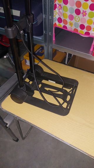 Carretilla plegable metálica