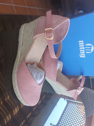 Cuñas Mustang Lousia Rosa