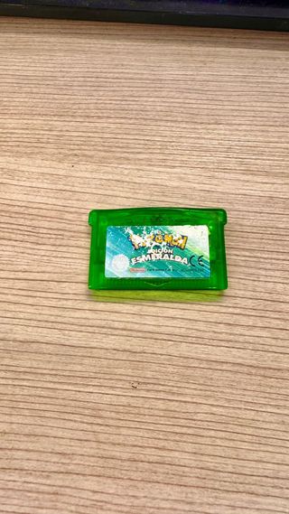 Pokémon Esmeralda Original Pokédex Shiny Completa