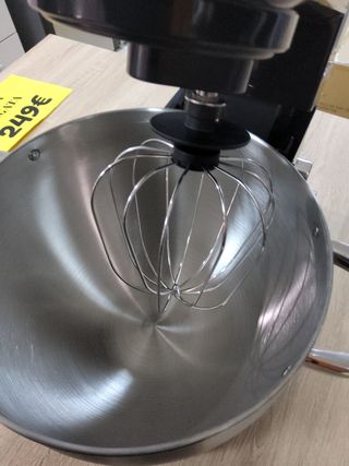 Amasadora Swiss Zinedine 9L con pantalla LCD