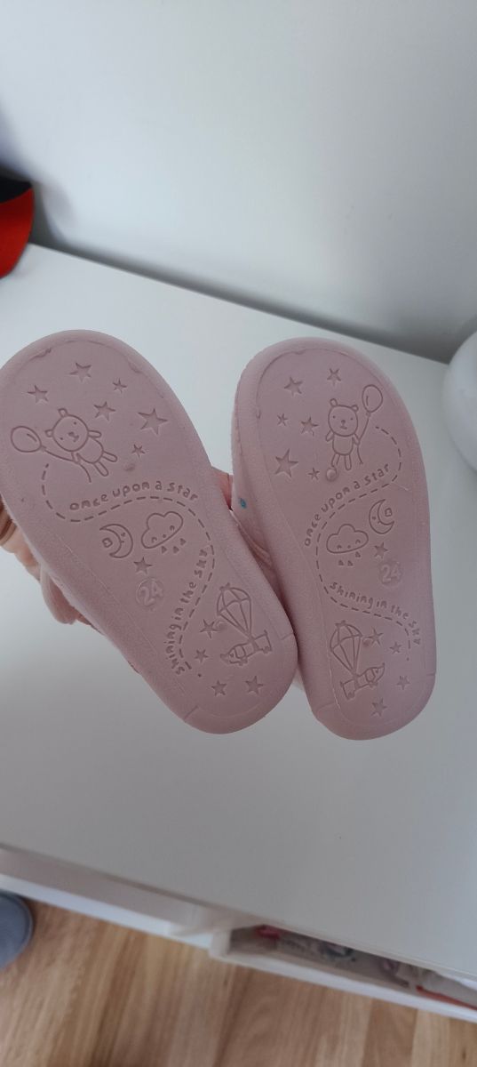 Zapatillas casa niña T.24