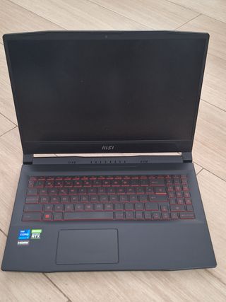 Portátil MSI KATANA
