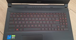 Portátil MSI KATANA
