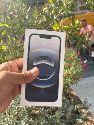 iPhone 16E