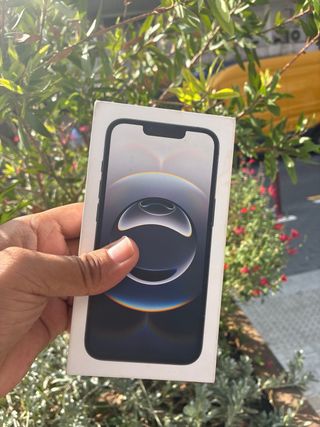 iPhone 16E