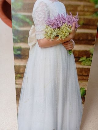 Traje comunión .puesto solo para la iglesia y foto
