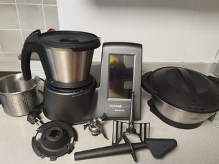 Robot de cocina Taurus My Cook  Touch en perfecto 