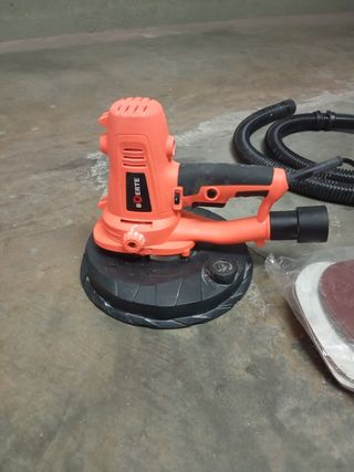Lijadora con manguera y discos