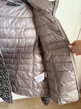 Piumino leggero donna beige e nero