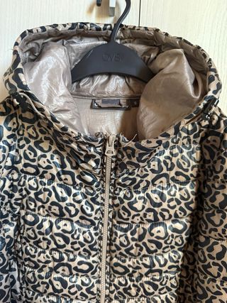 Piumino leggero donna beige e nero