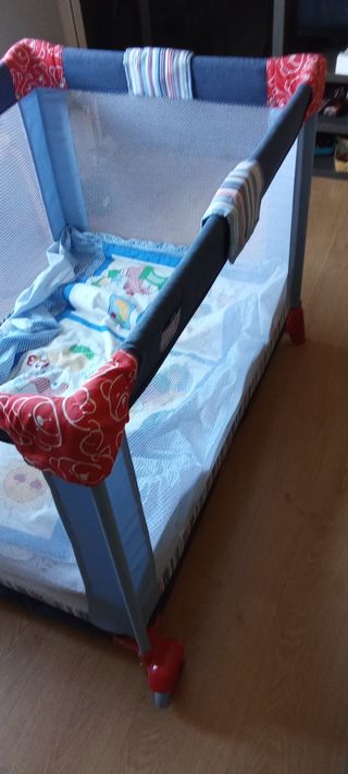 Cuna de viaje para bebé