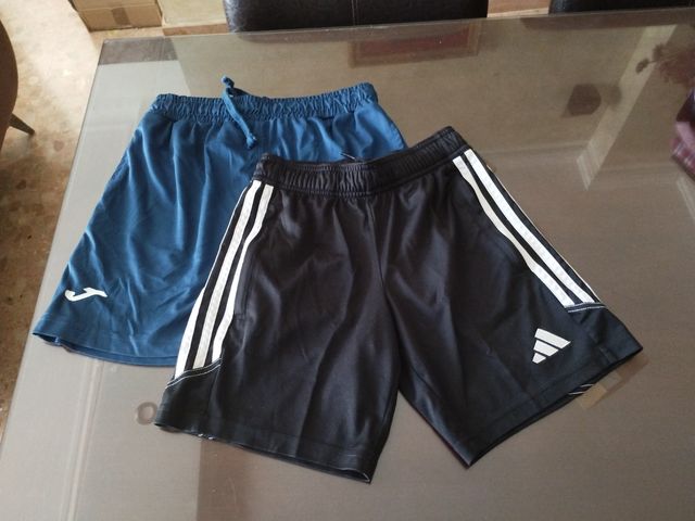 Pantalones cortos deportivos niño T. 9-10