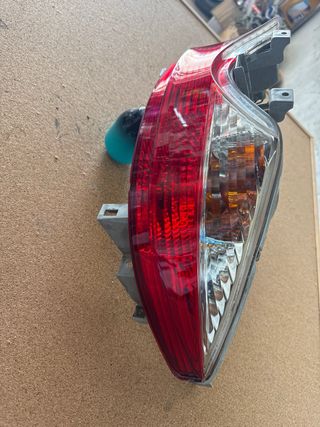 Piloto trasero Suzuki Burgman