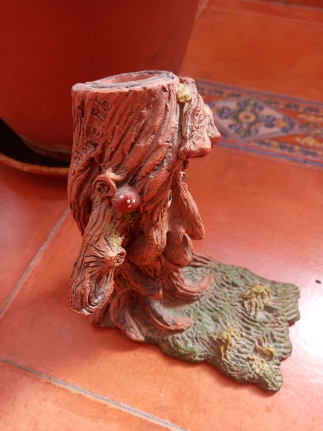 Sujeta Puertas Barro