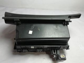 Guantera nissan qashqai (j11) acenta 126828