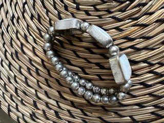 Conjunto collar corazón  y pulsera.