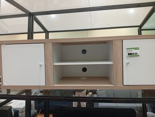 Mueble TV 2 Puertas Madera y Metal