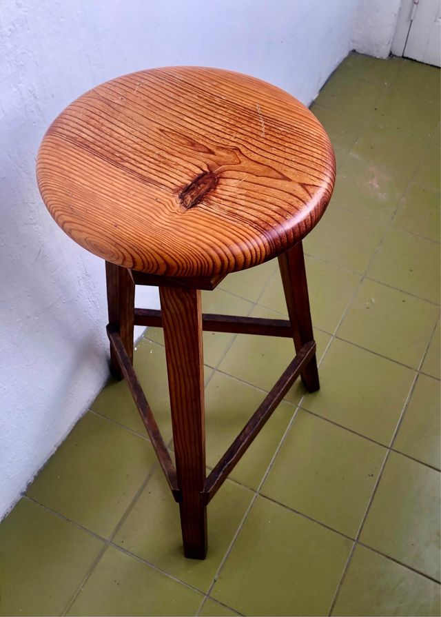 Banqueta de madera