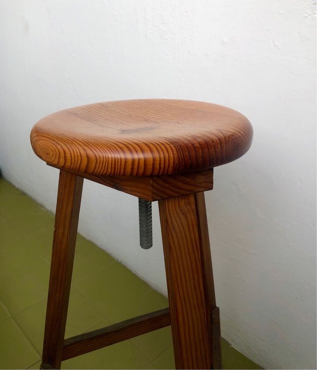 Banqueta de madera
