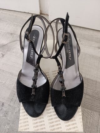 Zapatos de fiesta Mario Arpili negros
