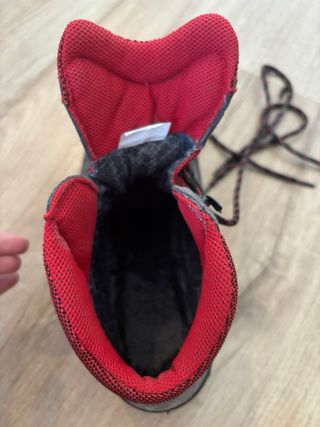 Botas de Montaña Chiruca Gris y Rojo Goretex