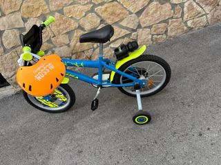 Bicicleta infantil azul y verde