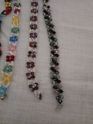 Pulseras de abalorios de cristal