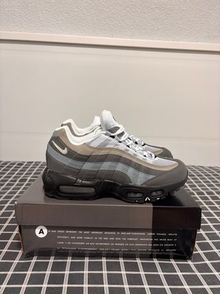 Nike Air Max Zapatillas Grises y Blancas