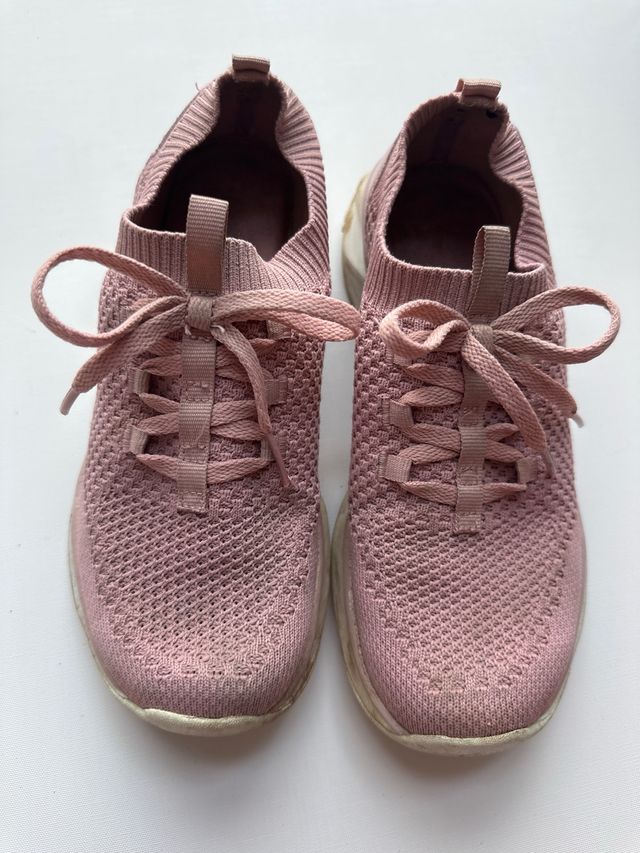 Skechers rosa comodísimas con plantilla Ultra Form
