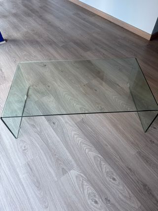 Mesa baja de cristal moderna