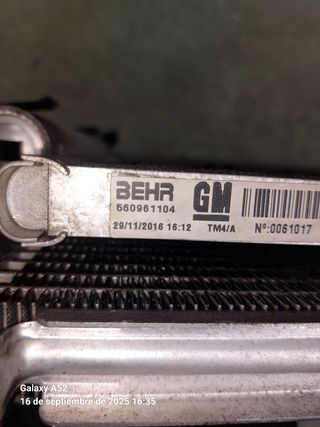 Radiador con ventilador Opel Meriva B 1.4 turbo 