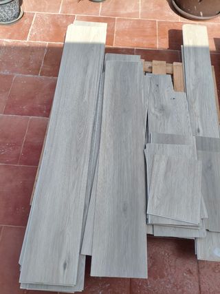 Baldas suelo PVC con acolchado. Urge vender