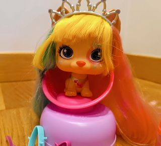 Muñeca VIP Pets con Accesorios