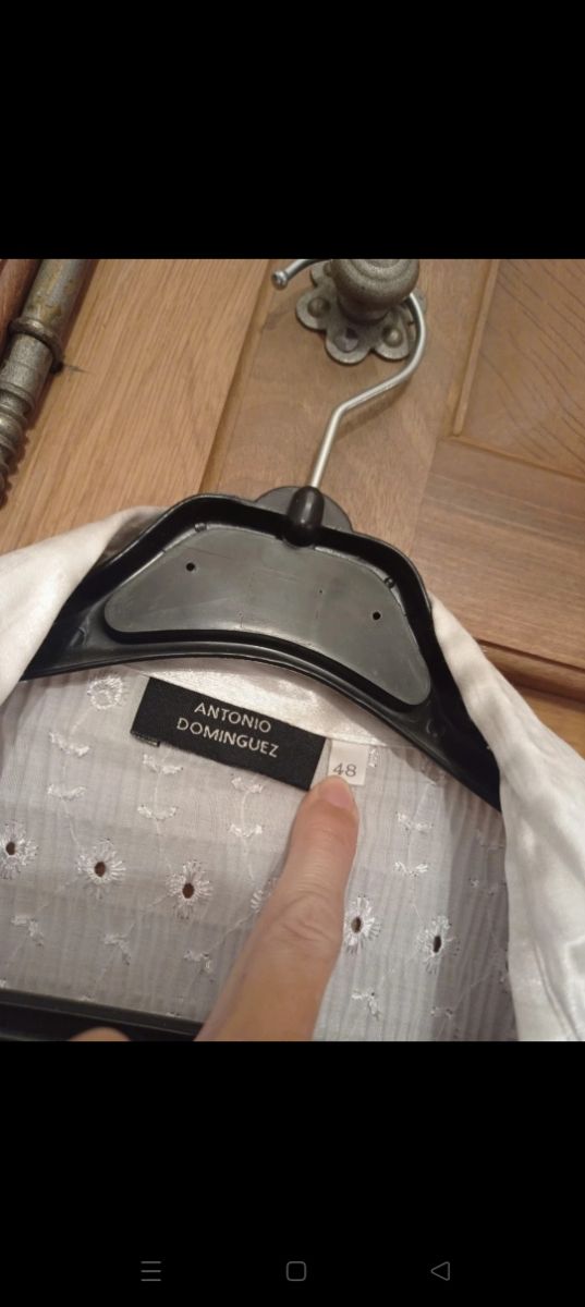 Camisa blanca manga corta con cremallera